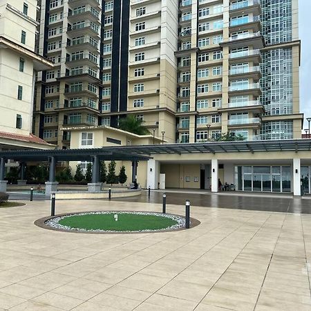 A.R Homestay Riverine Condominium Kuching Kültér fotó