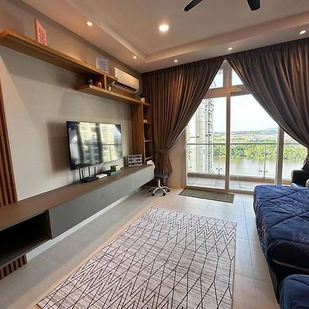 A.R Homestay Riverine Condominium Kuching Kültér fotó